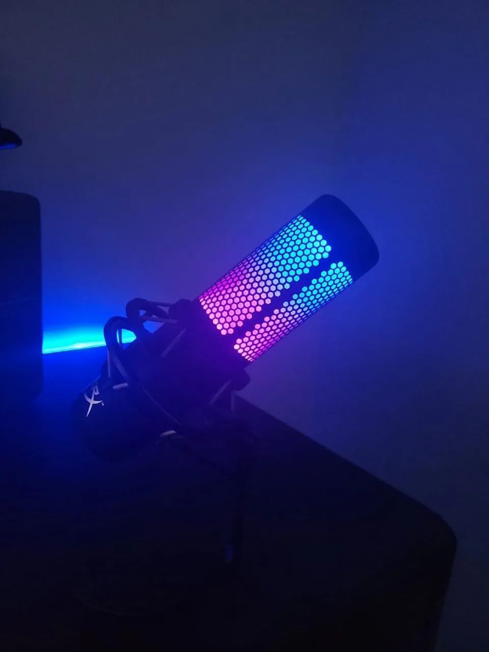 Microfone HyperX QuadCast S - Foto 4