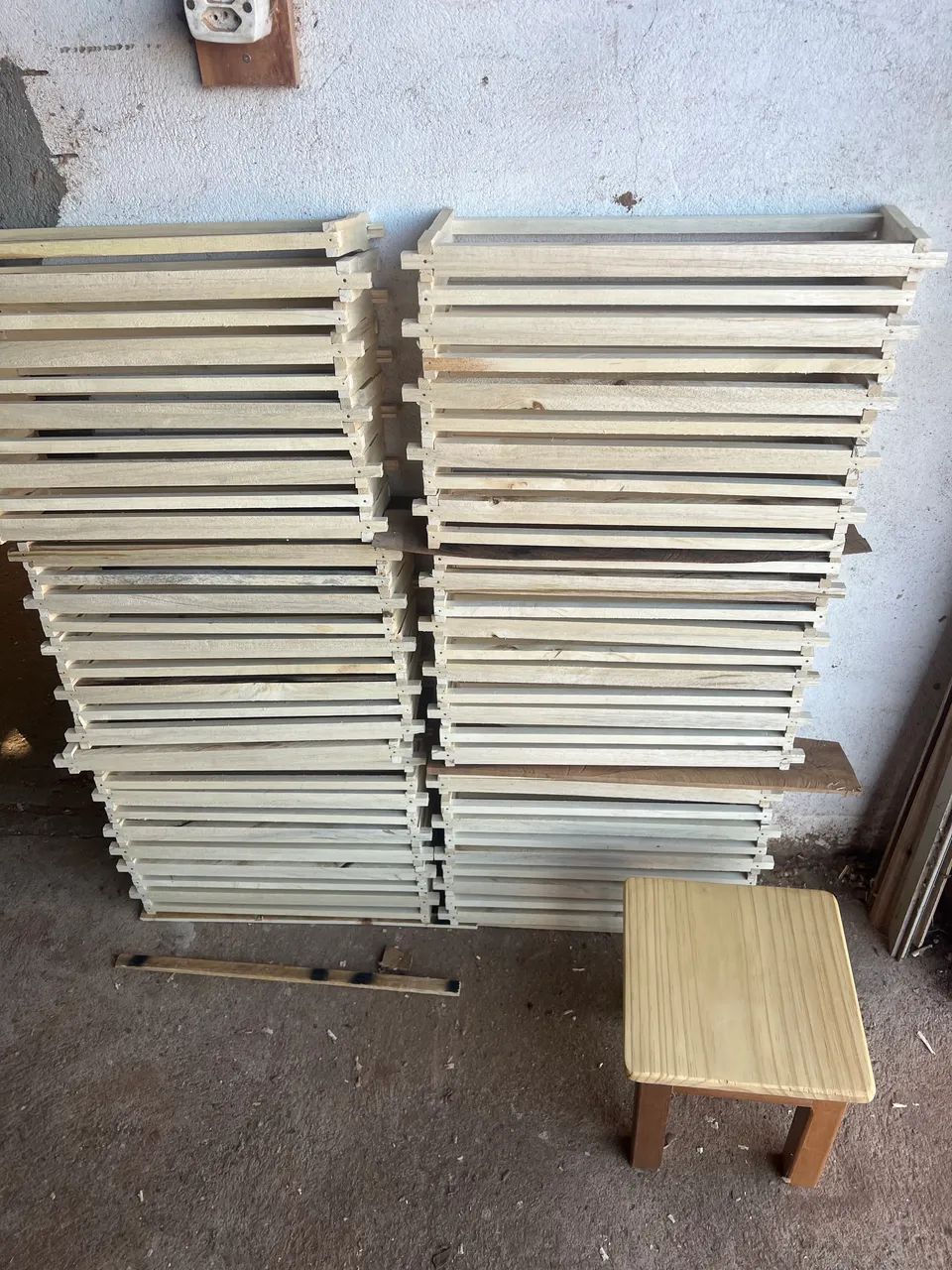 Caixa de abelhas completa - Foto 2