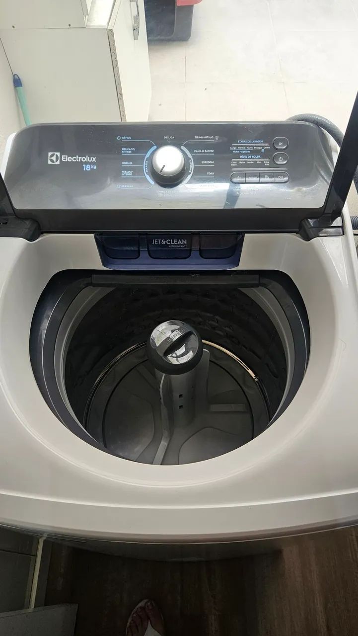 Máquina de Lavar Eletrolux 18kg - 5 meses de uso - Foto 2
