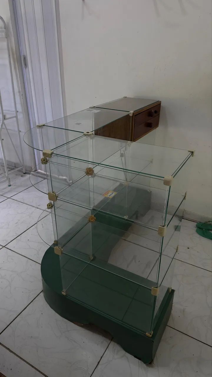 Vitrine em L/ balcão em L - Foto 2