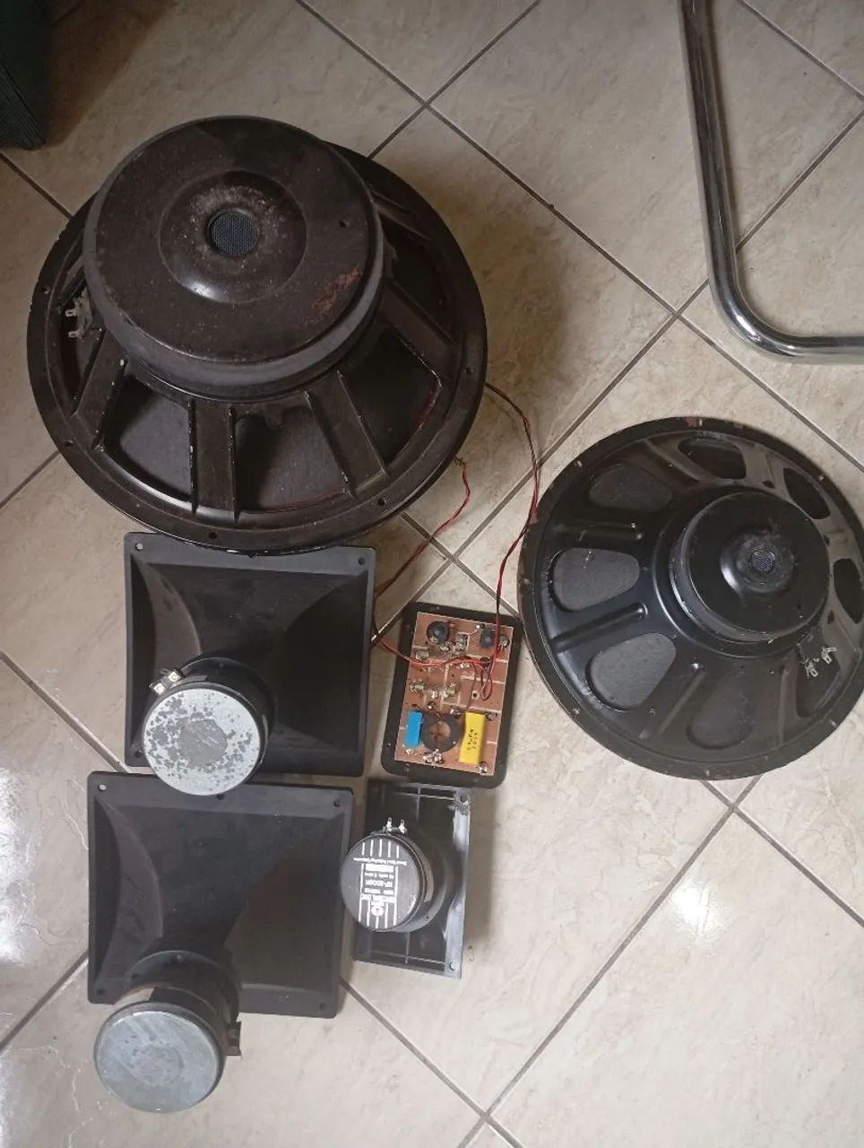Altos falantes e drives - Foto 2