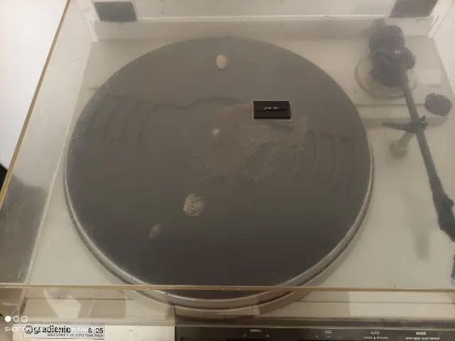 Toca discos Gradiente B25. Ótimo estado de funcionamento! - Foto 3