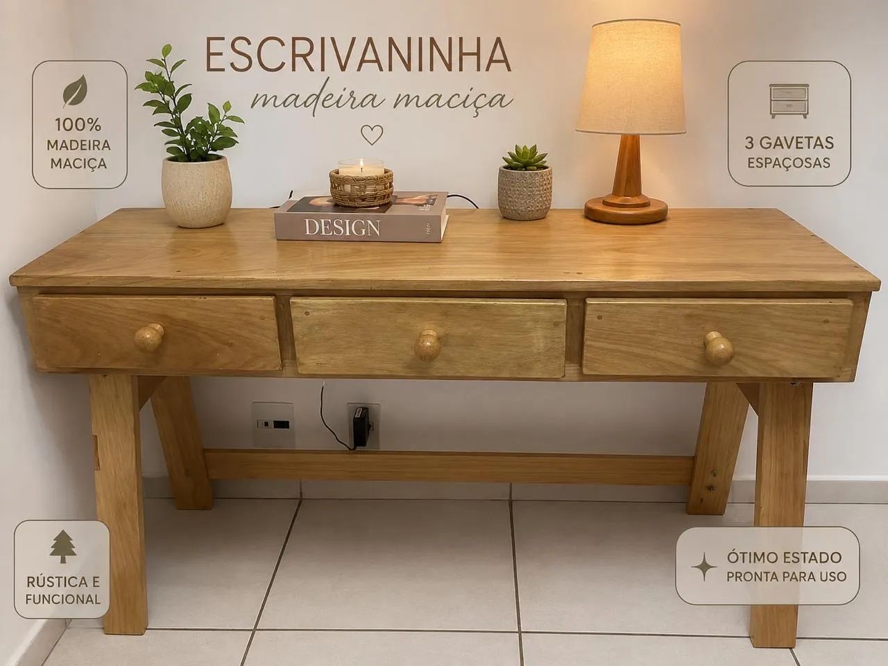 Móvel em madeira maciça 