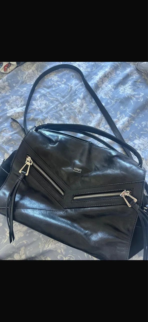 Bolsa shutz como nova  - Foto 2