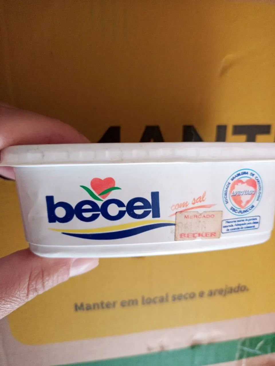 Pote Margarina Becel