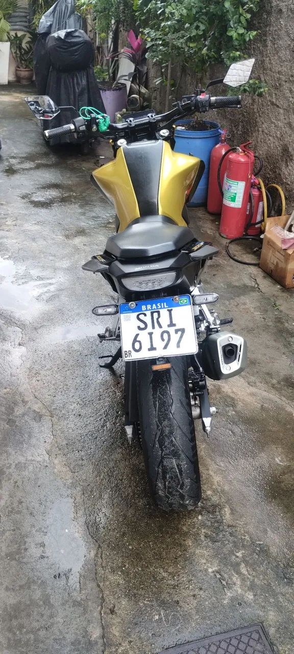 Cb 300f 24 com ABS Dourada Linda - Foto 3