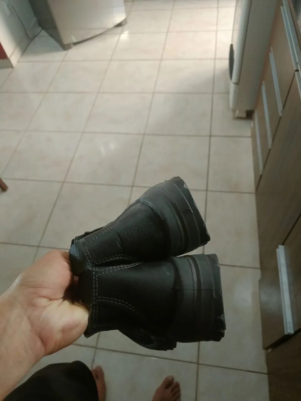 Bota EPI. Bico de aço número 41/42 - Foto 4