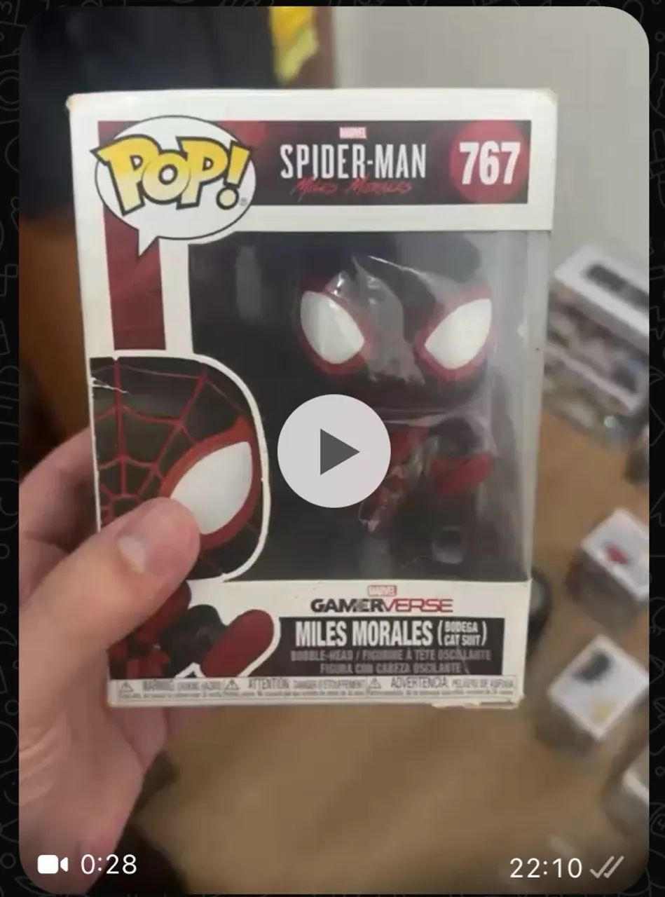 Funko megumi e spider caixas com avarias