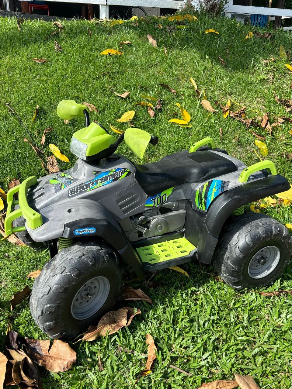 Quadriciclo Eletrico Infantil Peg Perego Polaris Sportsman 700