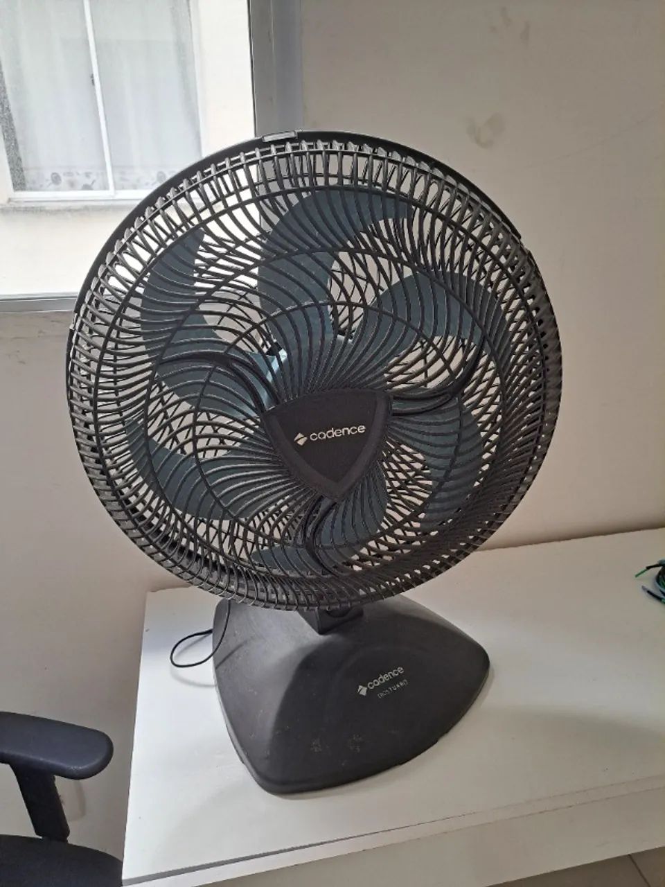 Ventilador Grande com DEFEITO