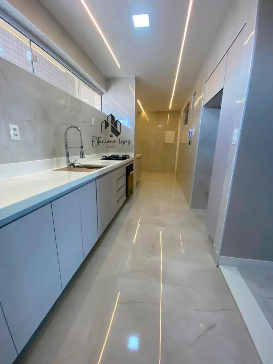 Foto do anúncio de Imóvel para aluguel possui 150 metros quadrados com 3 quartos em Mucuripe - Fortaleza - CE em Mucuripe, Fortaleza