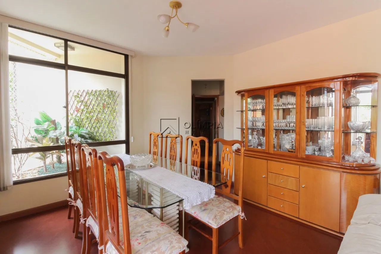 Maison Chablis  Venda · 3 dormitórios