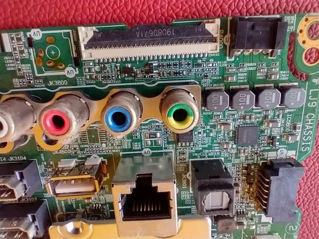 Placa Principal TV LG 55UM7520PSB - Foto 3