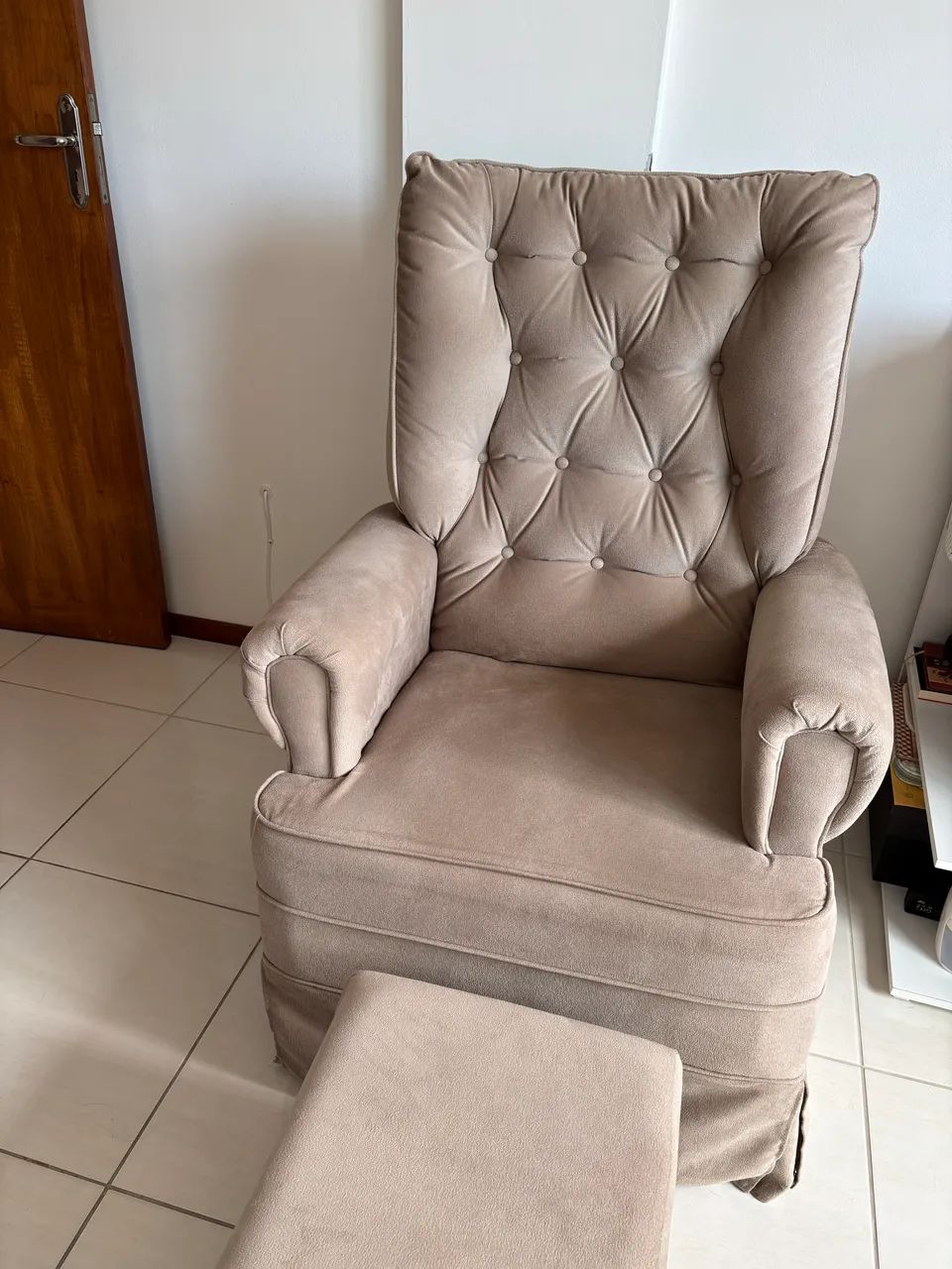 Cadeira amamentação com balanço 