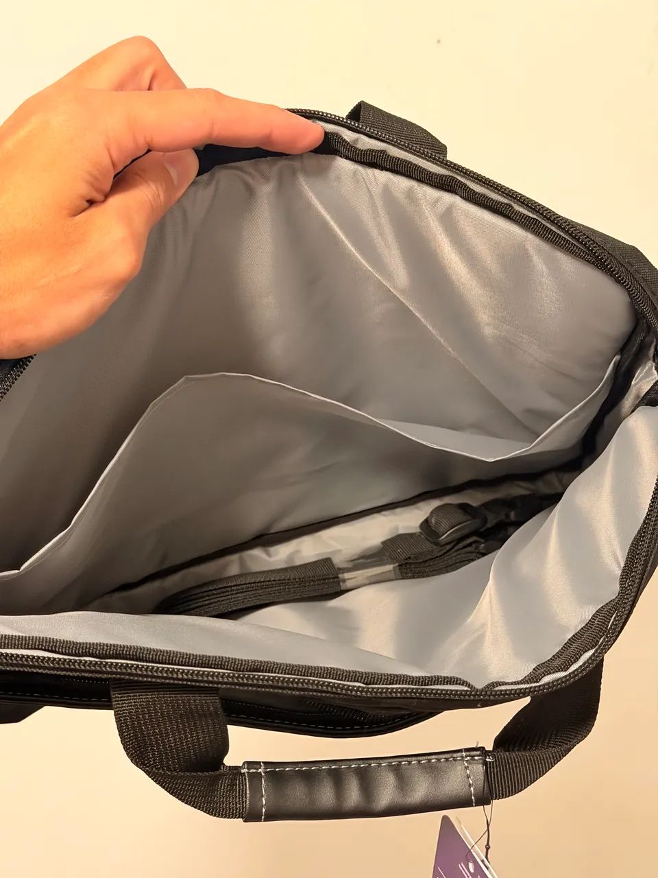 Maleta executiva para notebook de 15,6 Preta TARGUS - Foto 5