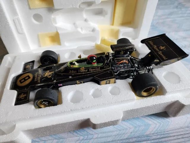 Carros formula 1 miniaturas do Emersson Fittipaldi - Foto 3