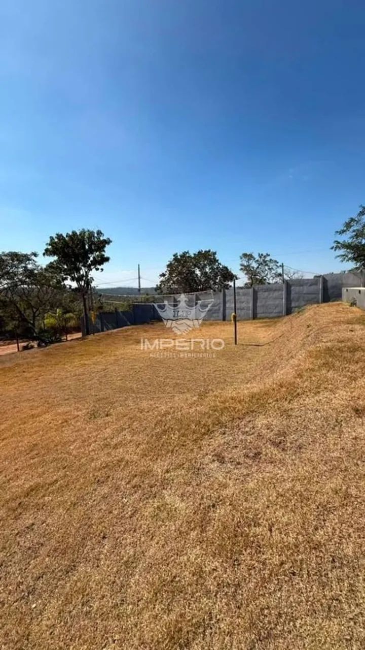 Sítio à Venda em Mateus Leme 1000 M² - Foto 2