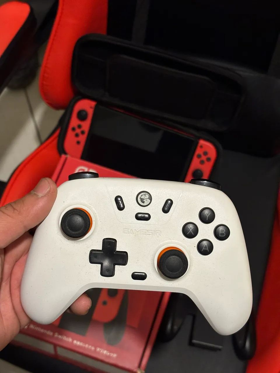 Nintendo Switch Oled RED Version (Edição Limitada) - Foto 2