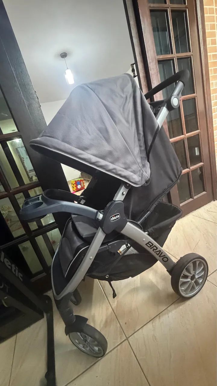 Carrinho Chicco Bravo importado - Foto 4