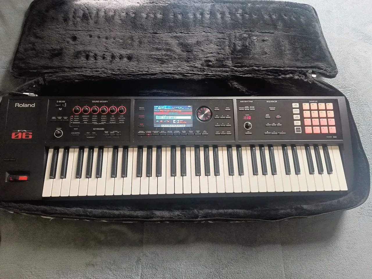 Teclado Roland fa06  - Foto 2