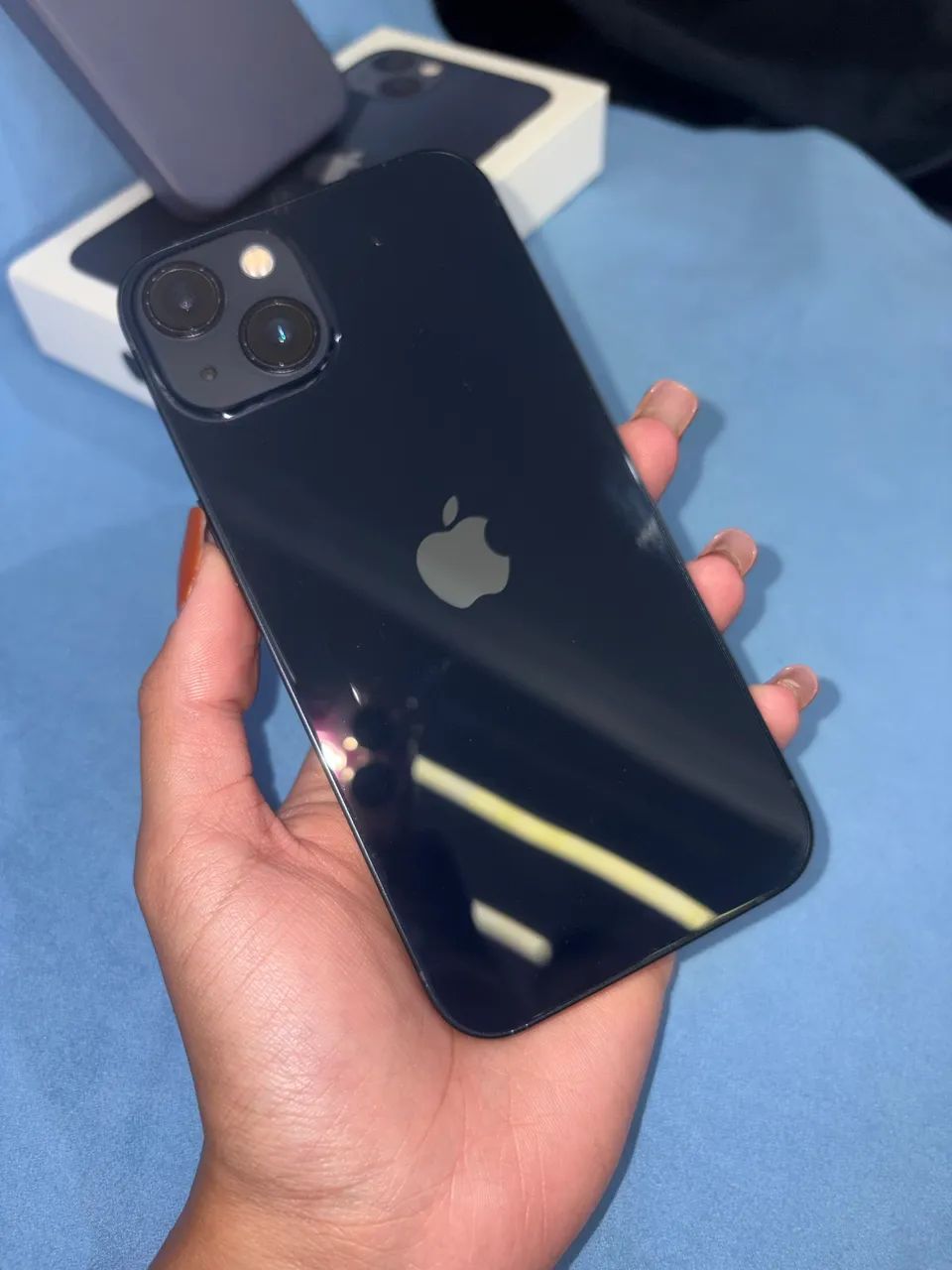 iPhone 13- 128GB com película de privacidade, caixa e capa