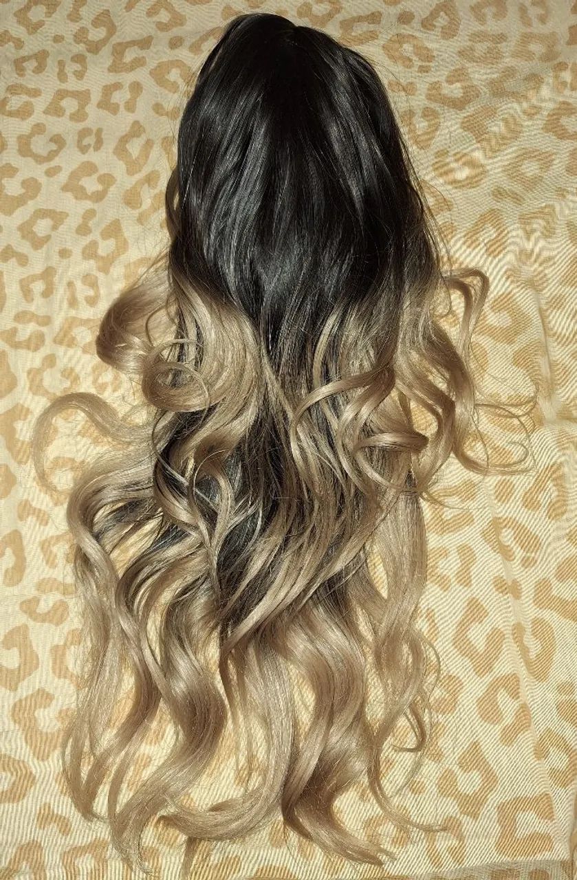 Lace wig