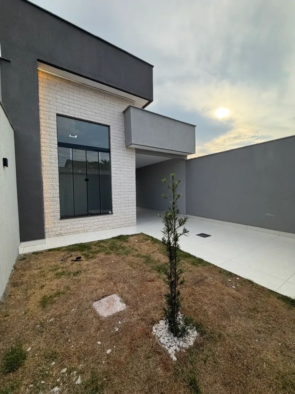 Casa 3/4 com suite - Armários e  Jacuzzi - Foto 3
