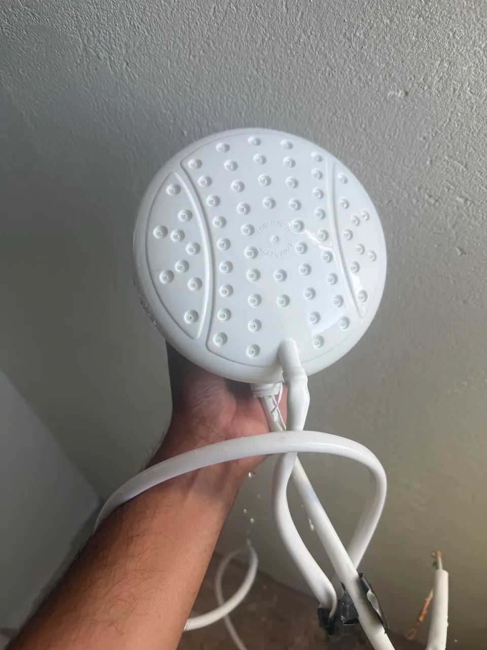 Chuveiro elétrico 