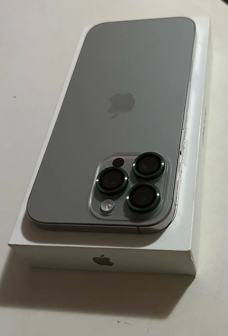 iPhone 16 Pro Max  - Foto 2