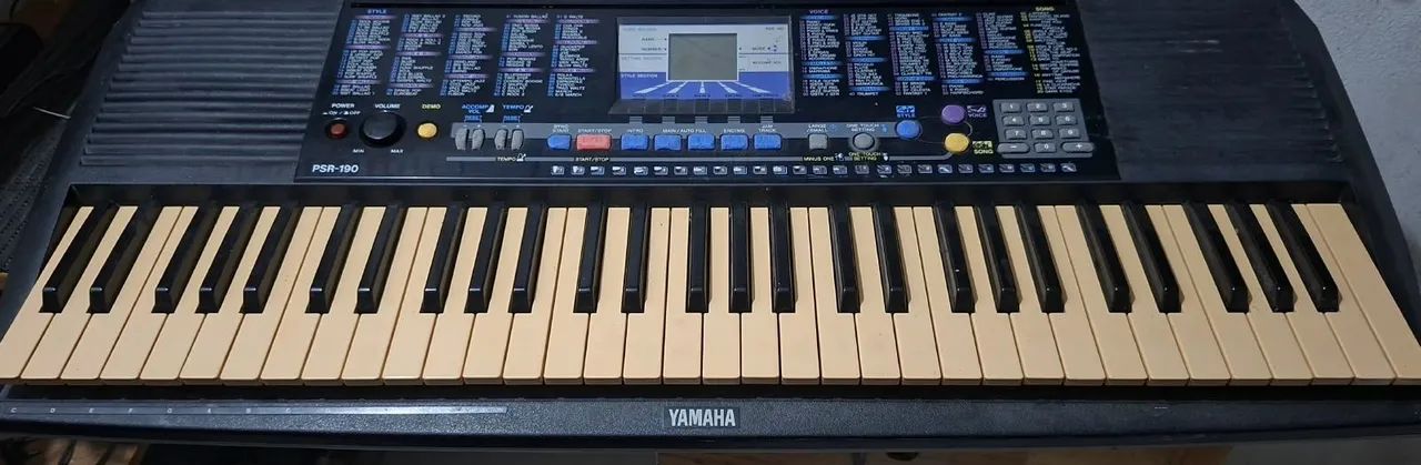 Teclado yamaha 5 oitavas - Foto 2