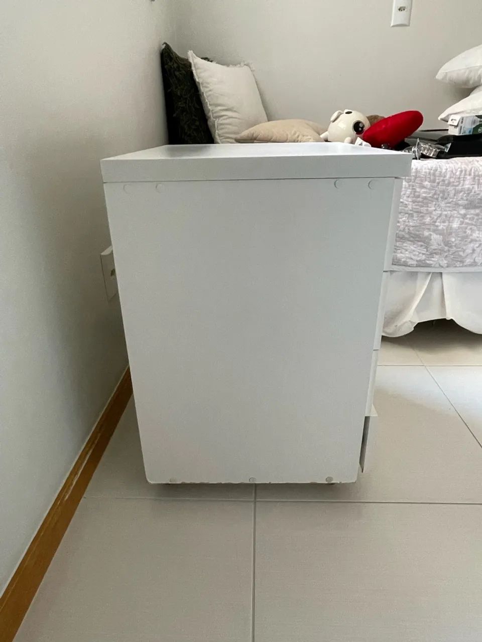 Criado de cabeceira branco - Foto 3