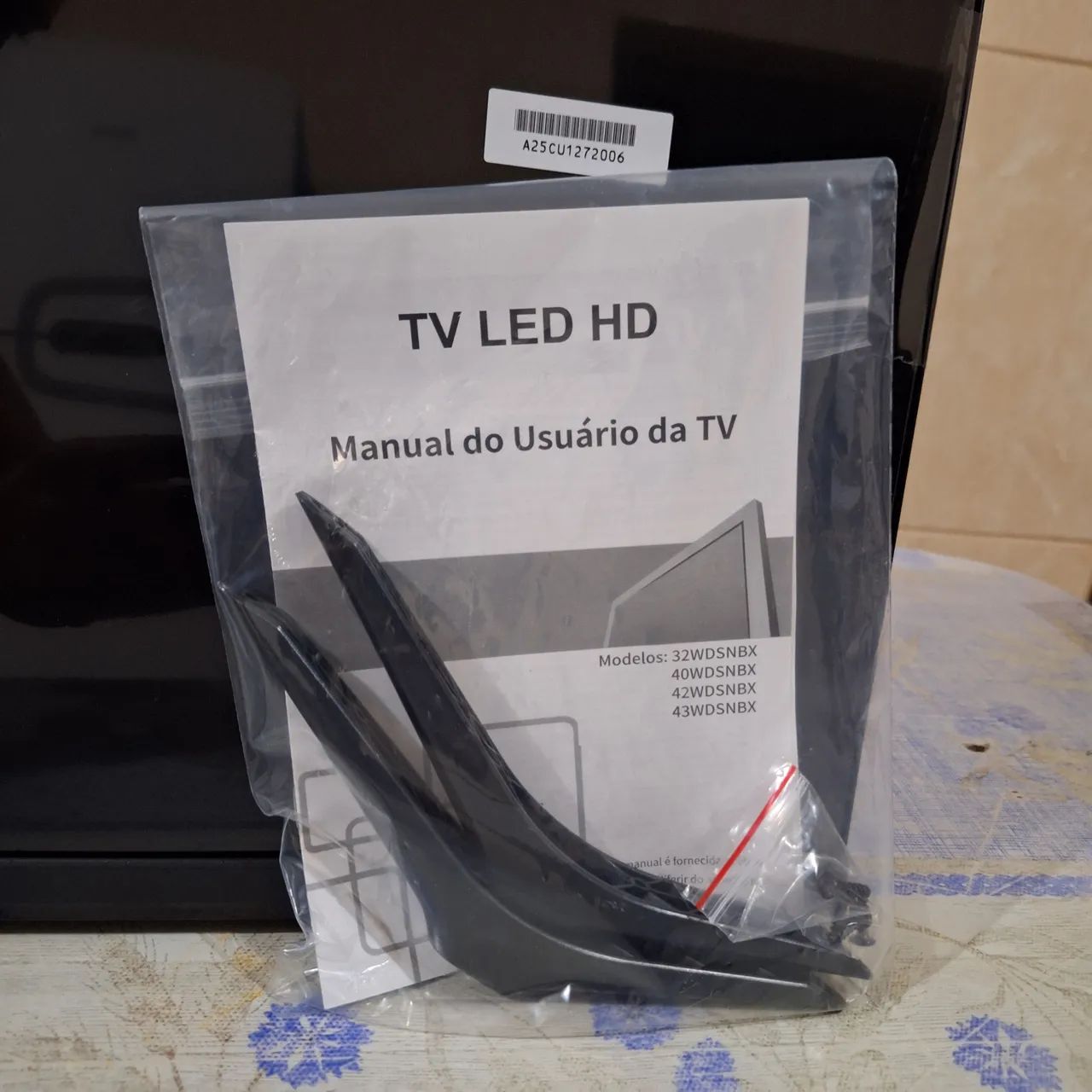 Smart TV 32 polegadas (NOVA)  - Foto 2
