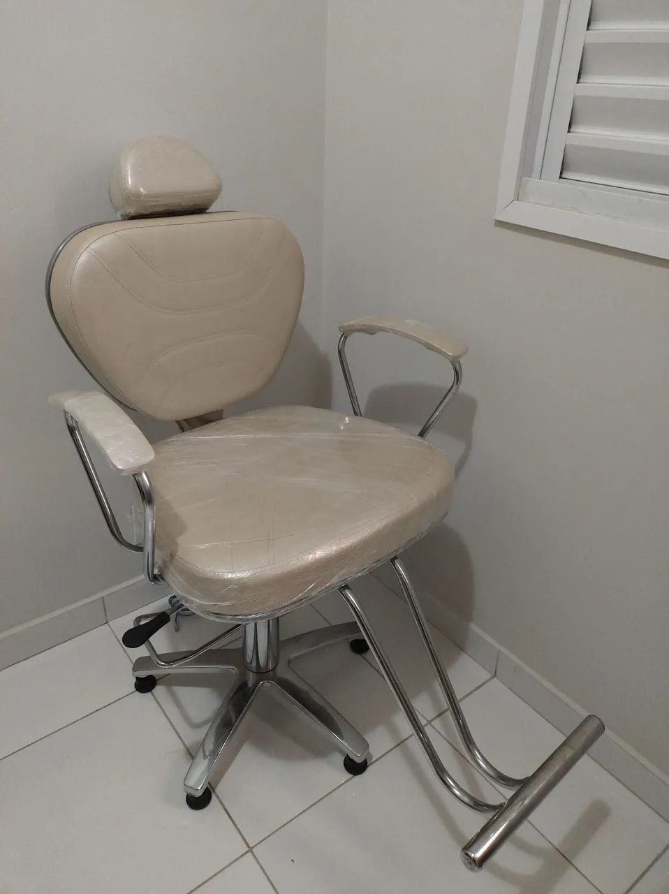 Cadeira para maquiadora profissional 