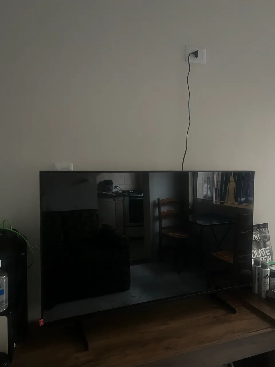 Tv Samsung smart, 43 polegadas  Com +400 canais grátis