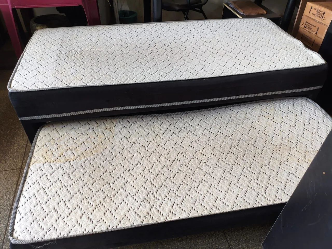 Cama box de solteiro com auxiliar bem conservado ((ENTREGO GRATIS)) - Foto 4