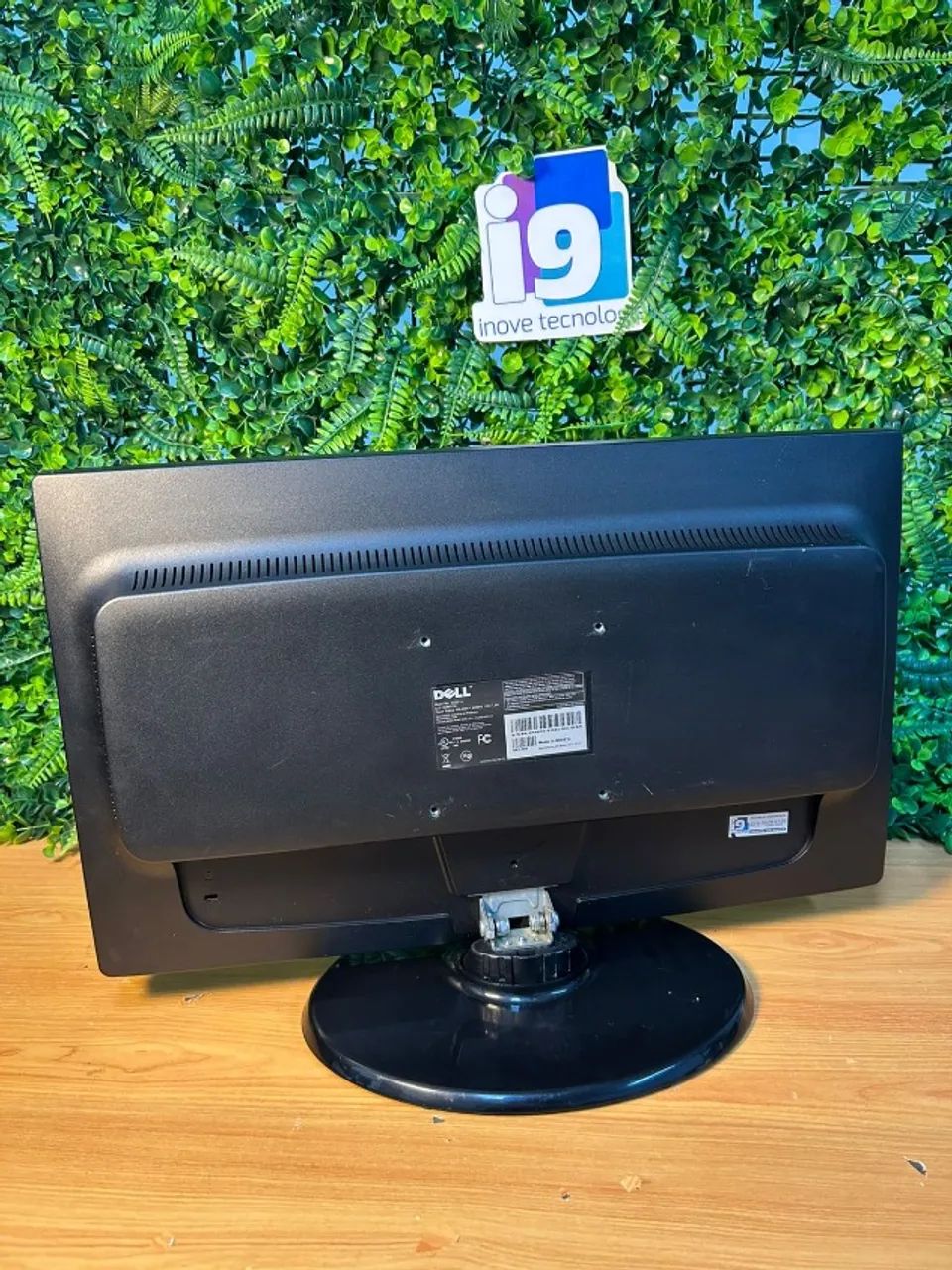 Monitor Dell D2201C LCD  21.5" polegadas   Full HD (1920 x 1080) Conexões: VGA e DVI    - Foto 3