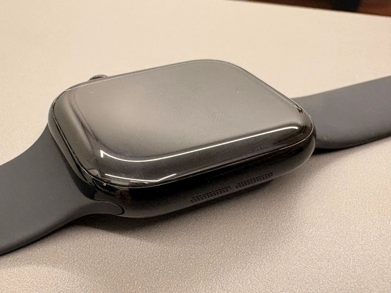 Apple Watch 11 - GPS + Celular (6 meses de uso)  - Foto 2