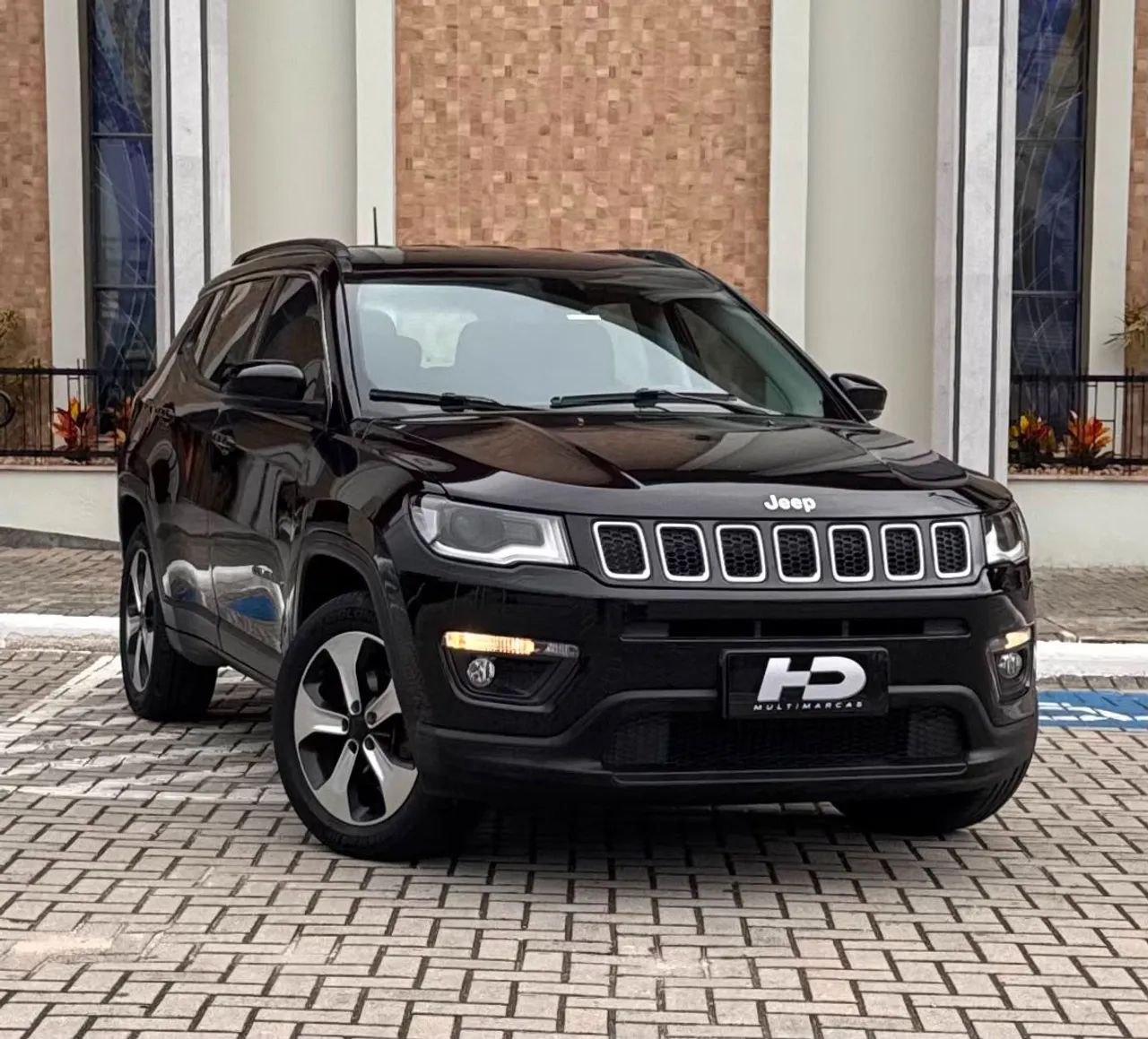Jeep Compass COMPASS LONGITUDE 2.0 4x2 Flex 16V Aut. 2018