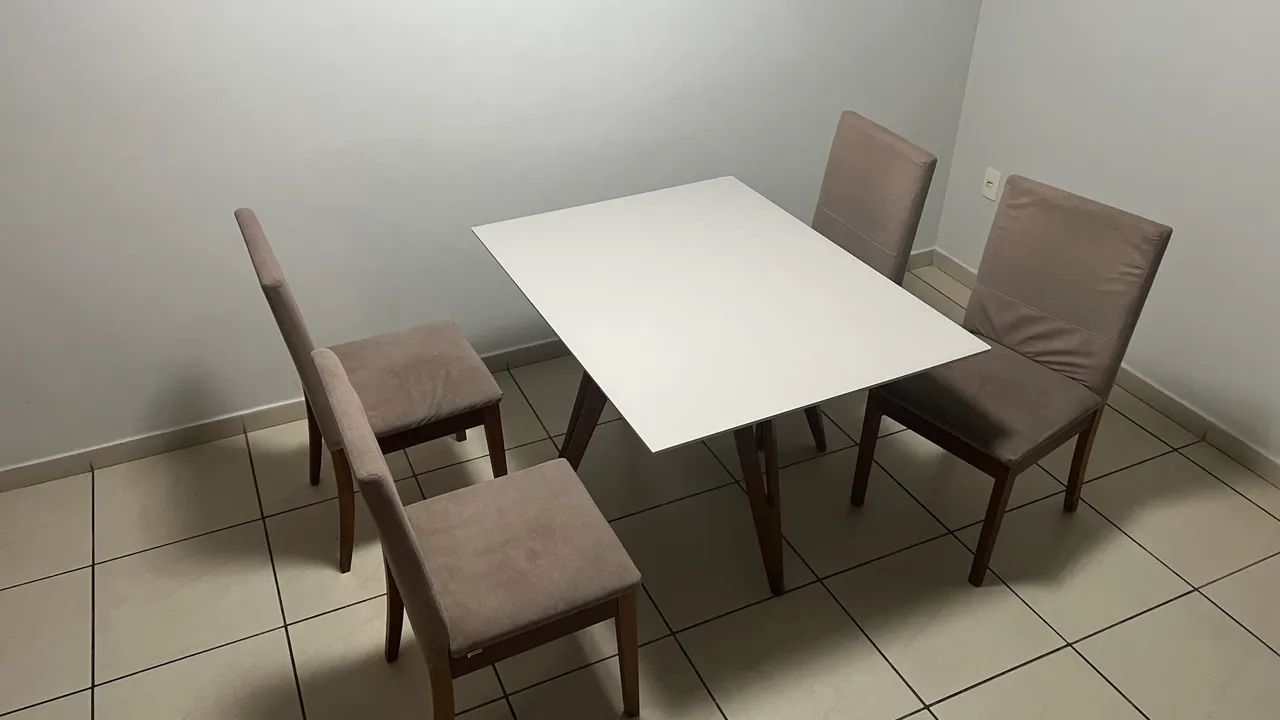 Mesa de jantar 4 cadeiras  - Foto 4