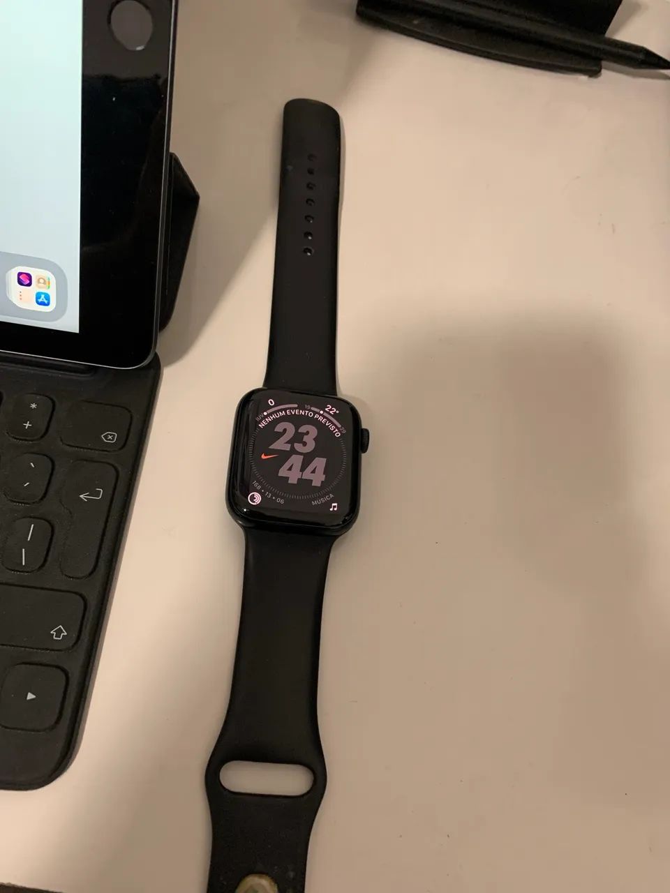 iPad 9 geração com capa teclado original + Apple Watch SE 2 geração  - Foto 2