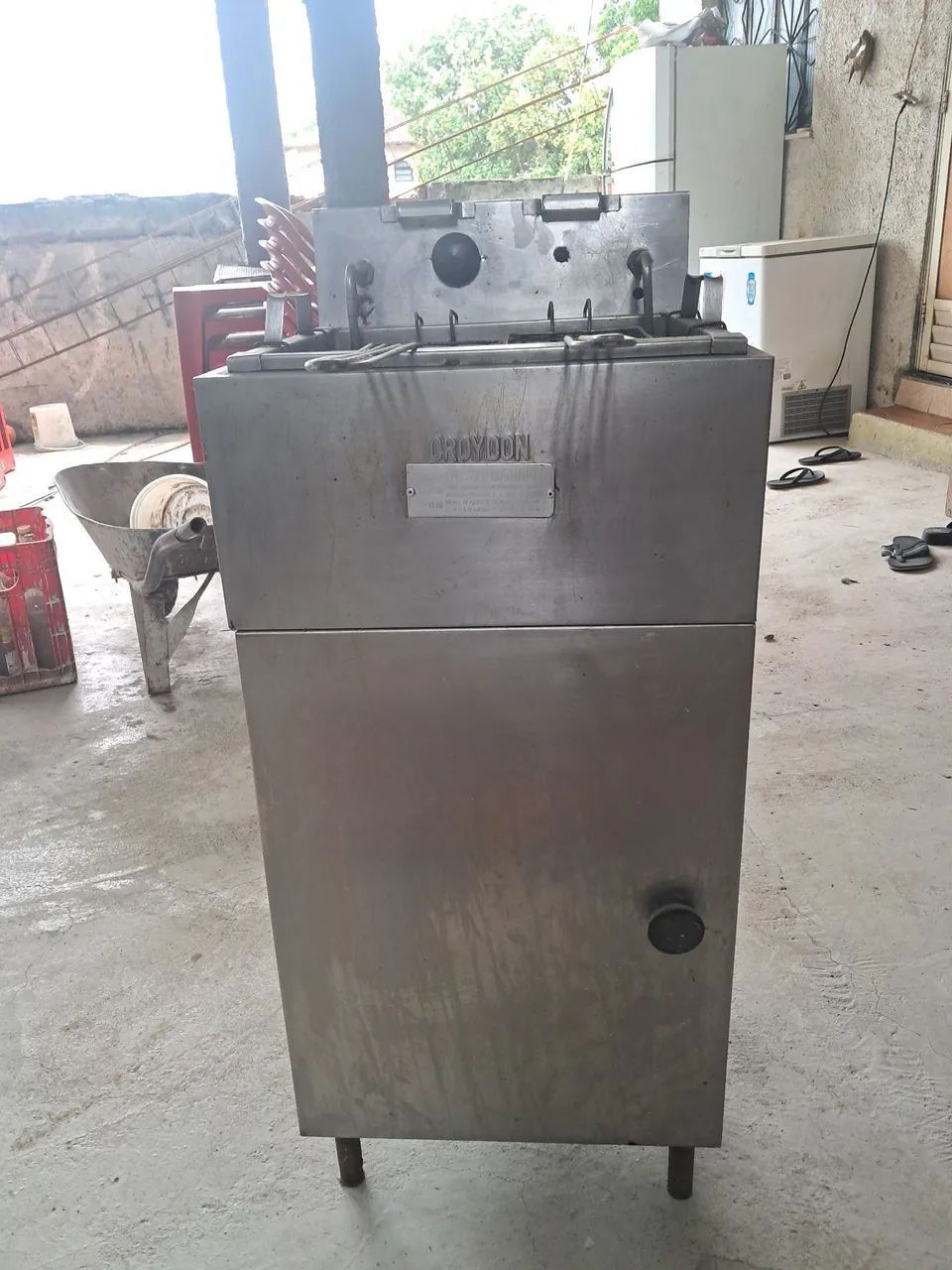 Fritadeira elétrica claydon 220v