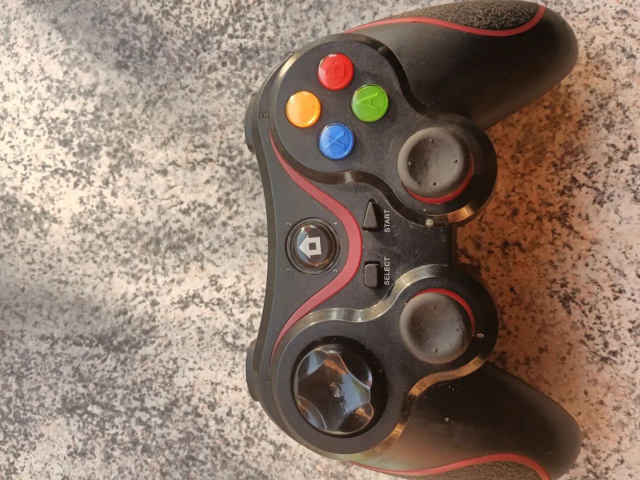 Gamepad Bluetooth compatível com qualquer dispositivo  - Foto 2