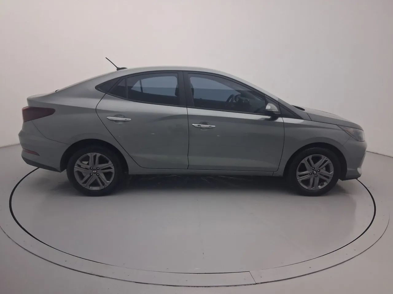 Hyundai HB20S Limited 1.0 TB Flex 12V Aut., foto 6 de 18
