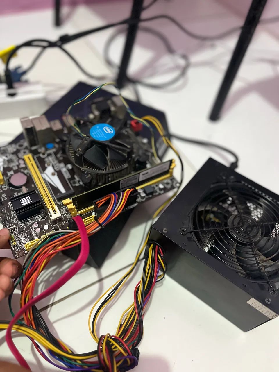 Pc intermediário 16ram - Computadores e Desktops - Alto do Cabrito