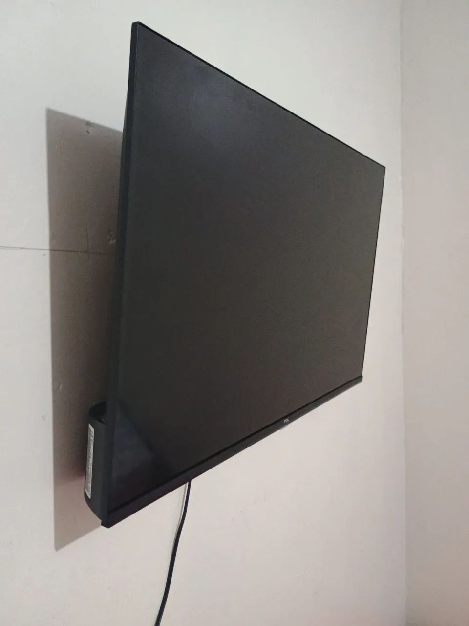 Vendo teve zerada TCL 32 nova Android valor 650 