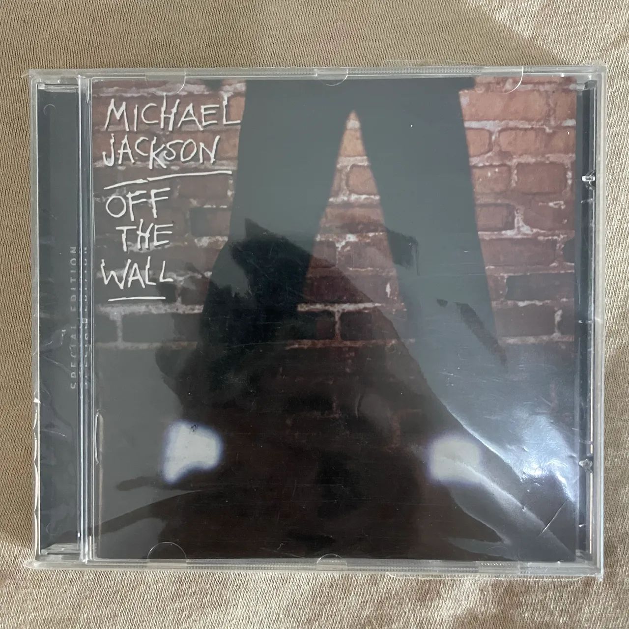 Lote CD?s Michael Jackson (Off The Wall, Thriller, Bad e Dangerous)  - Foto 3