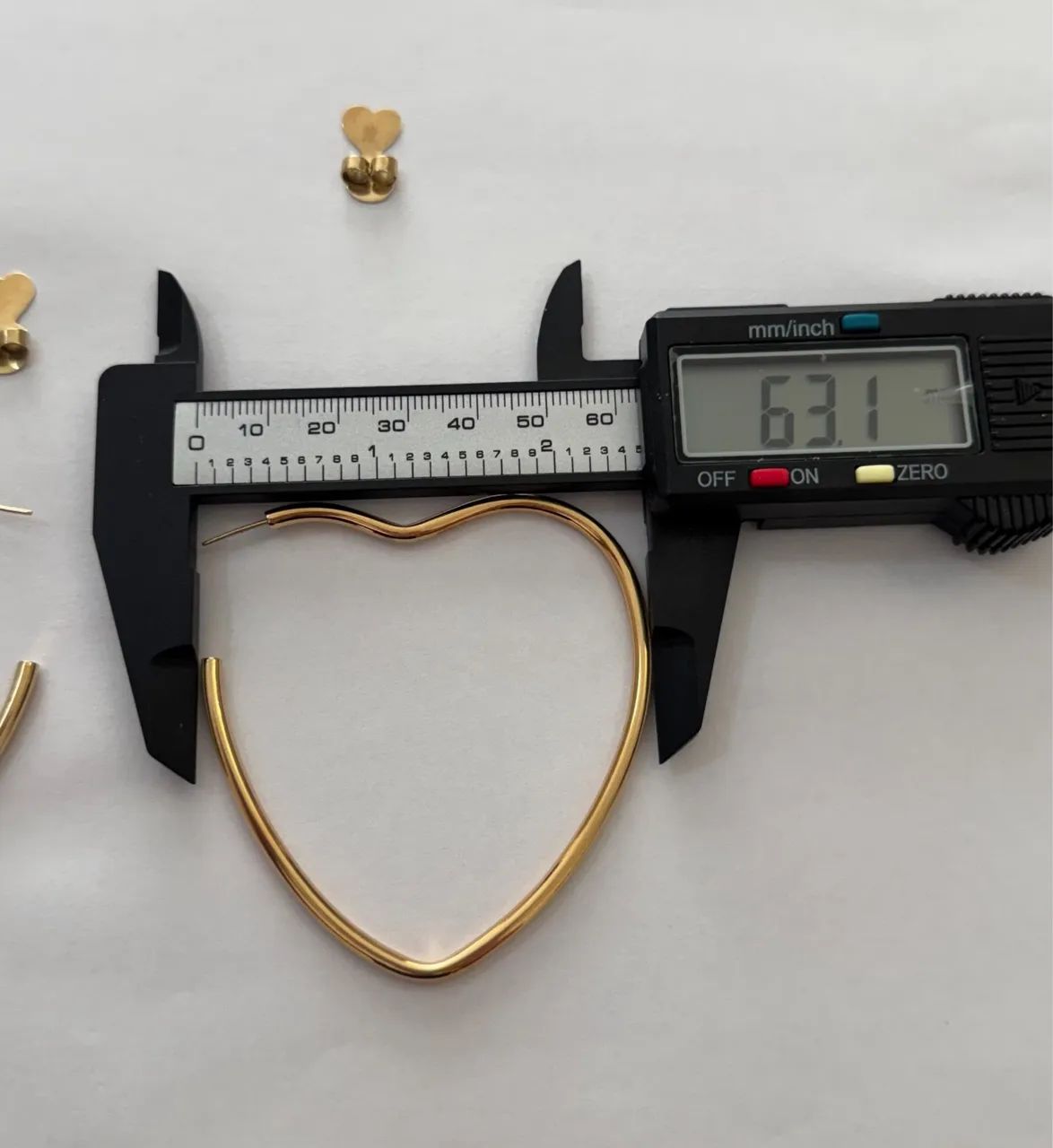 Argola Coração Grande em Ouro 18k - 10.7gramas - Foto 3