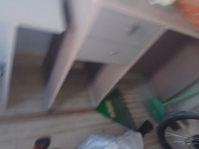 Mesa MDF é um móvel resistente e liso, ideal para escritórios - Foto 5