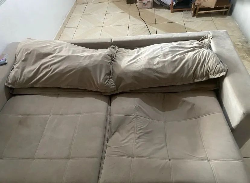 Sofá retrátil 