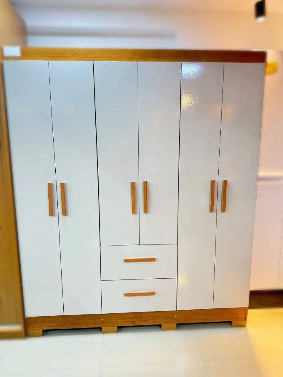 Guarda roupa e multiuso  - Foto 5